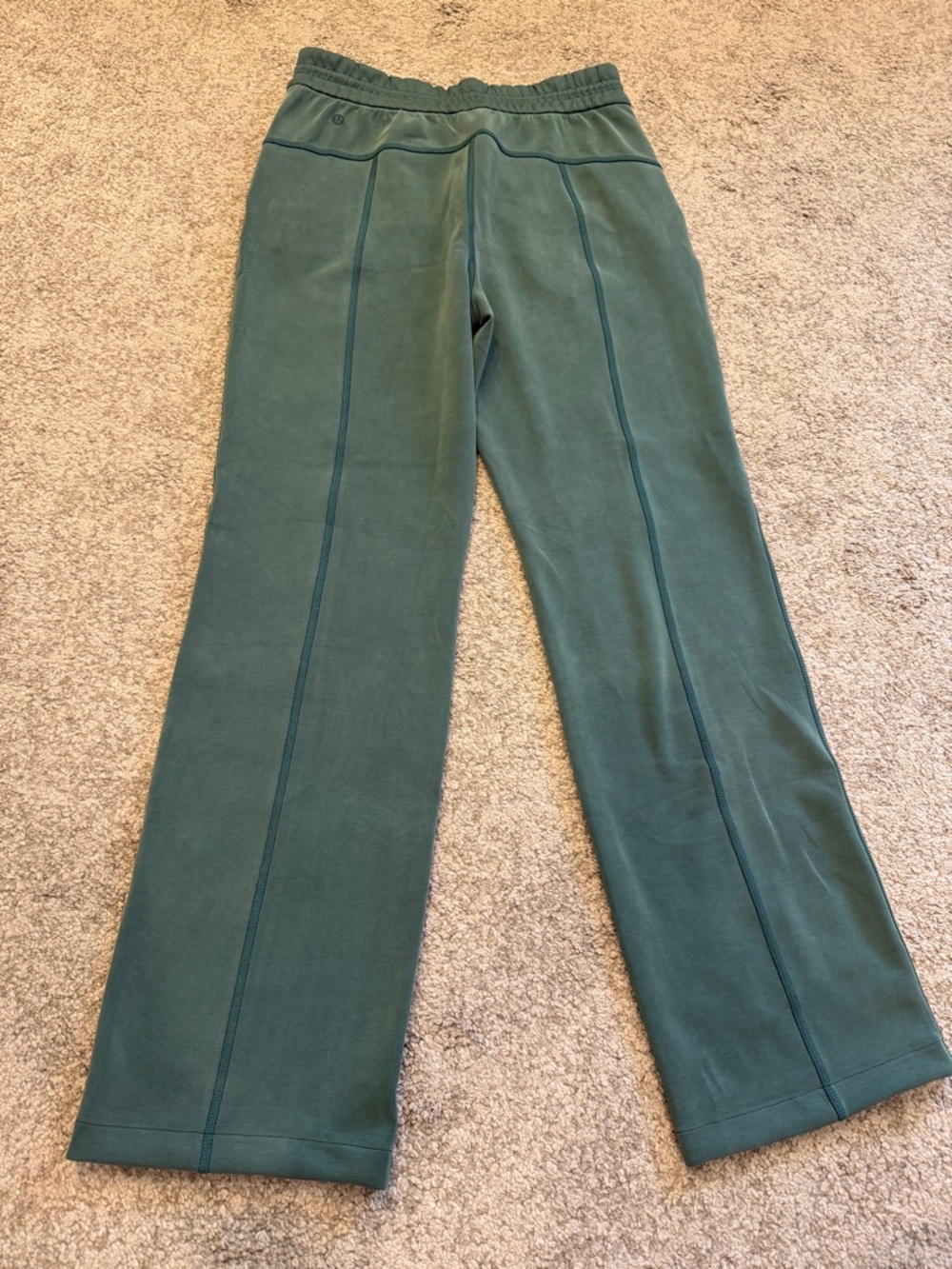 Lululemon Softstreme High Rise Pant Regular Green Size 6 NWT $128 - Picture 6 of 6